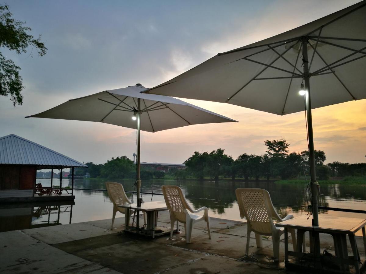 River Marina Resort Uthai Thani Dış mekan fotoğraf