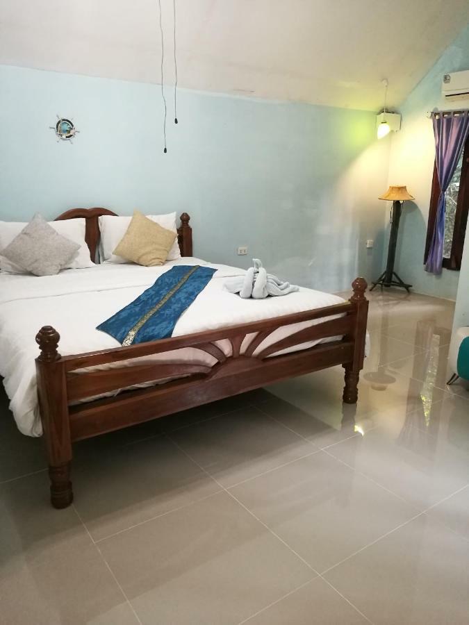 River Marina Resort Uthai Thani Dış mekan fotoğraf