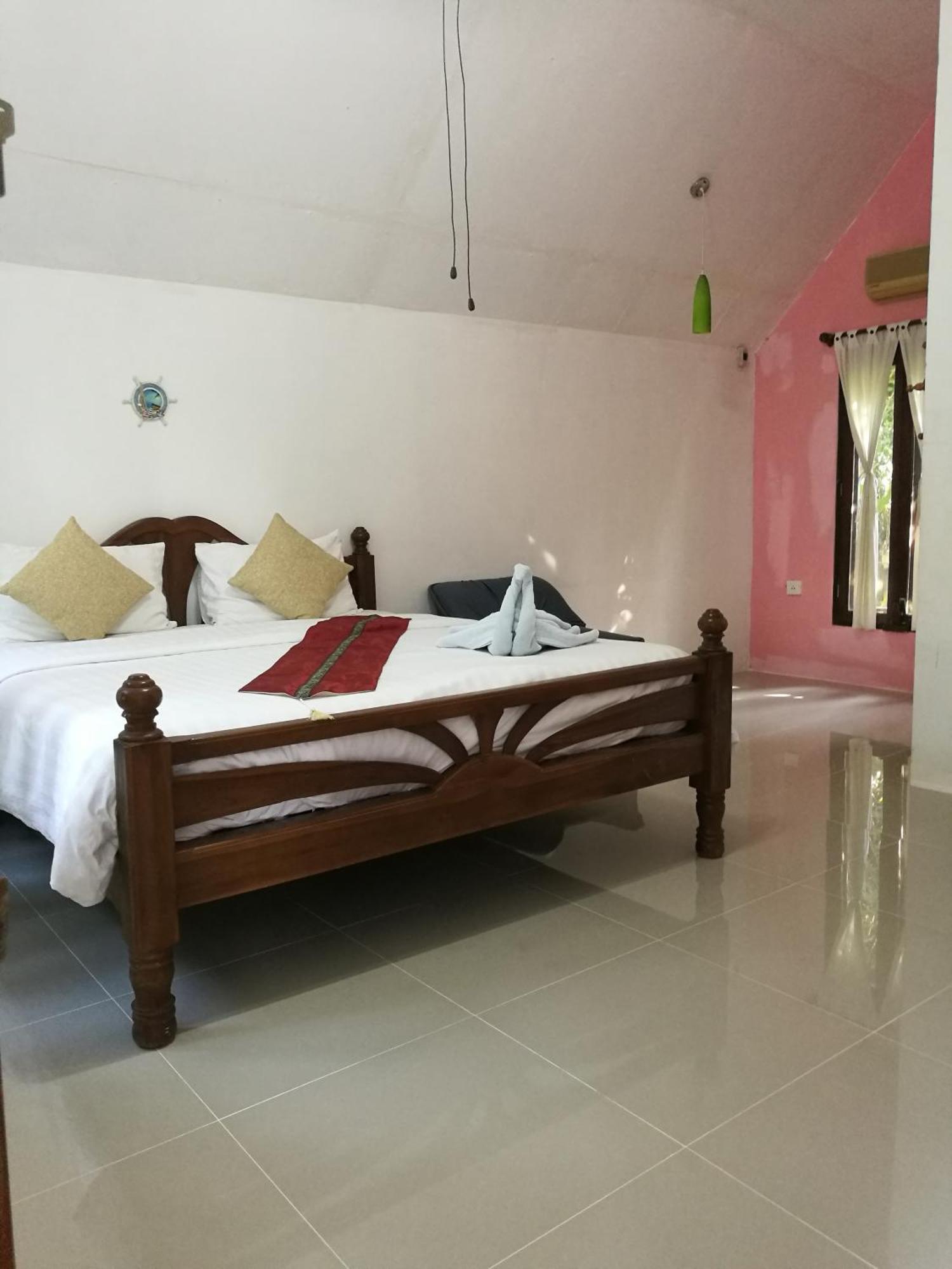 River Marina Resort Uthai Thani Dış mekan fotoğraf