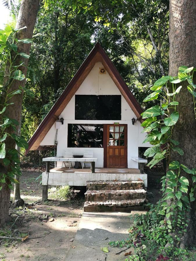 River Marina Resort Uthai Thani Dış mekan fotoğraf